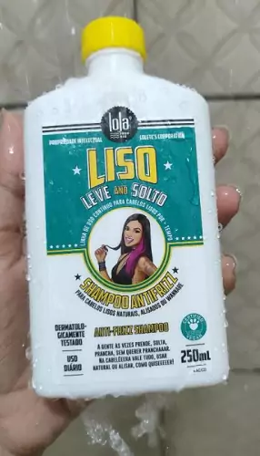Foto de teste Lola Liso Leve and Solto